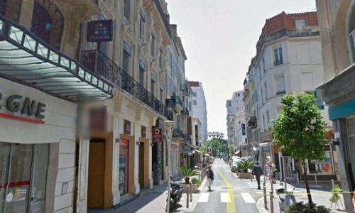 Immeuble de rapport comme neuf à 100 m du Palais